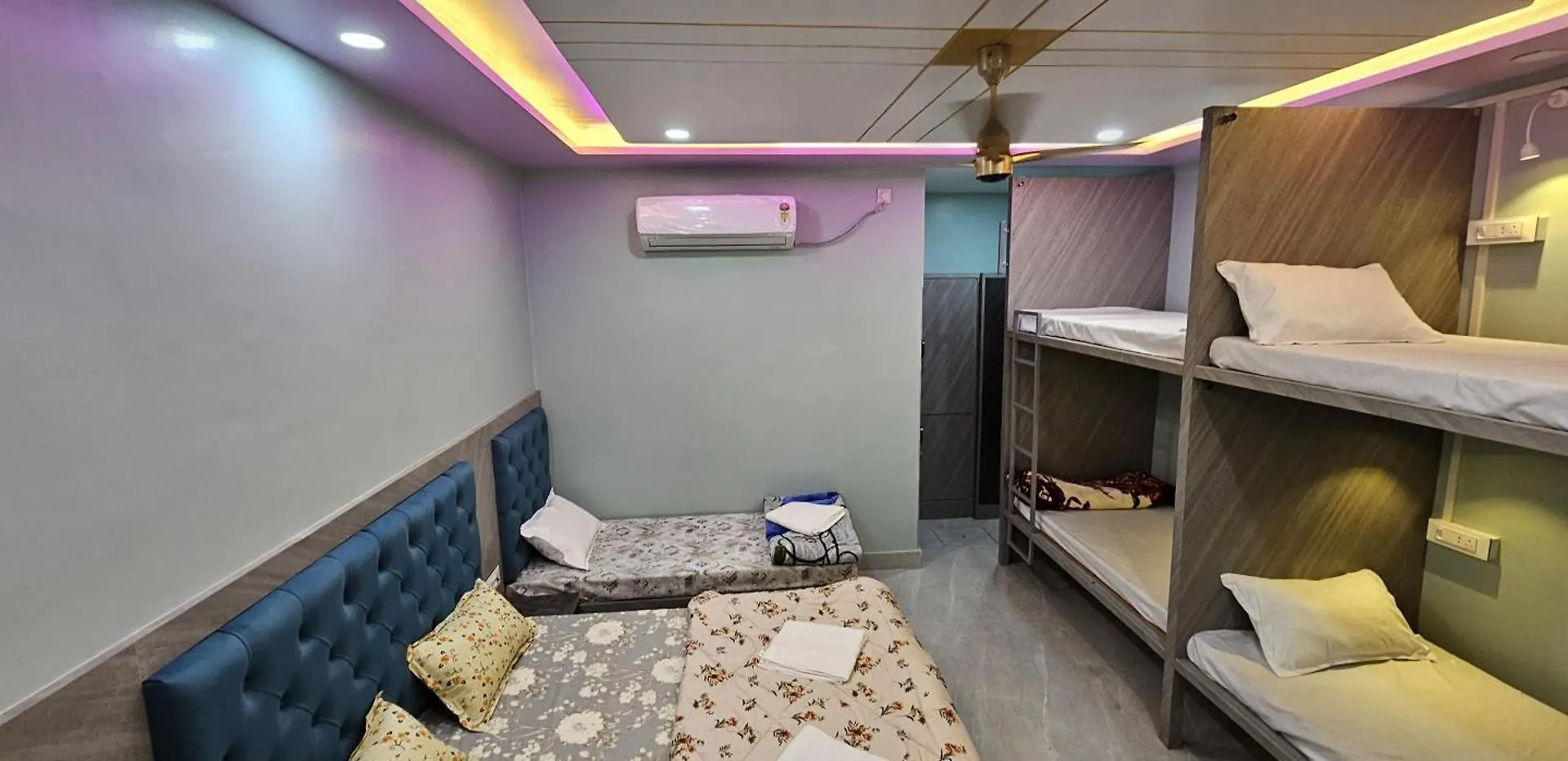 Kashi Om Vilas Homestay Βαρανάσι 0*,  Ινδία