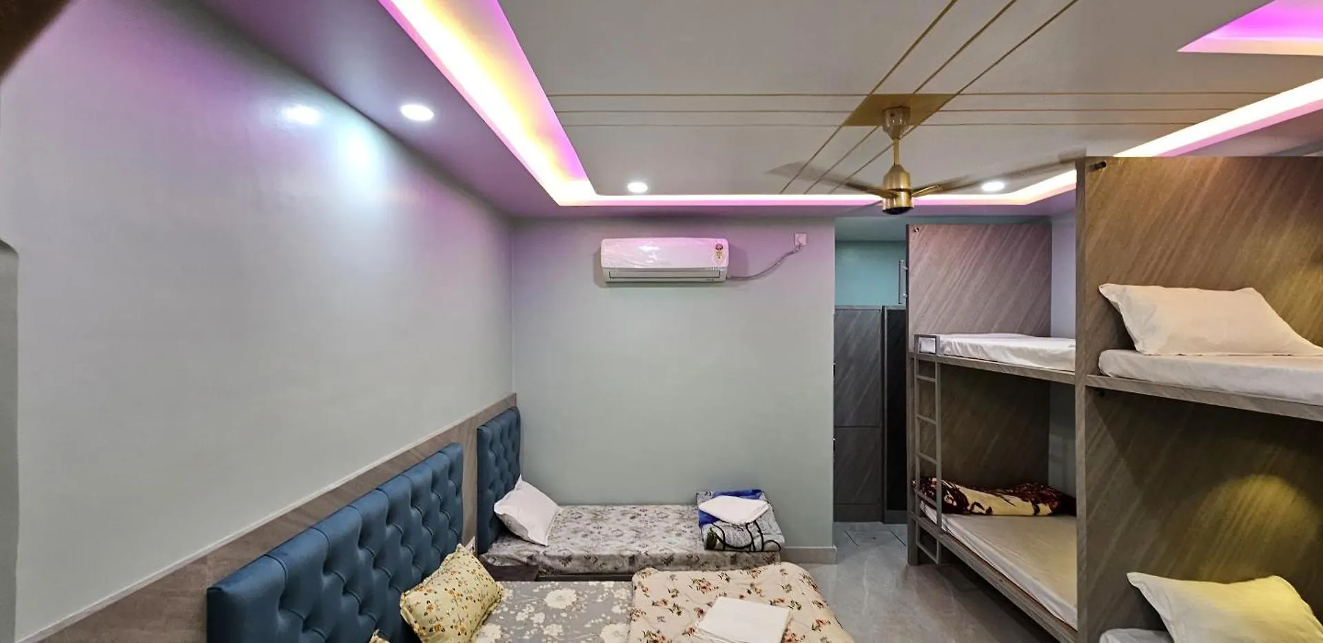 Kashi Om Vilas Homestay Βαρανάσι Πανσιόν