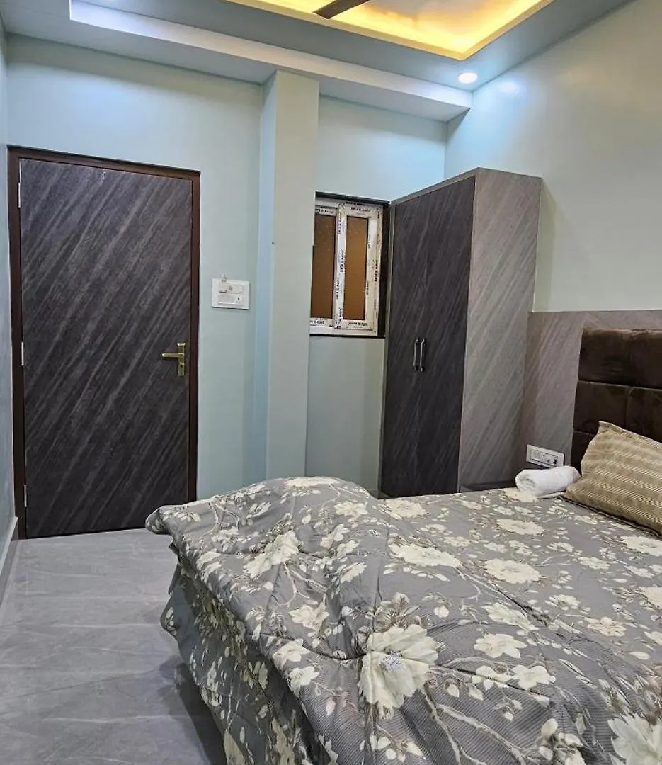 בית הארחה ורנאסי Kashi Om Vilas Homestay