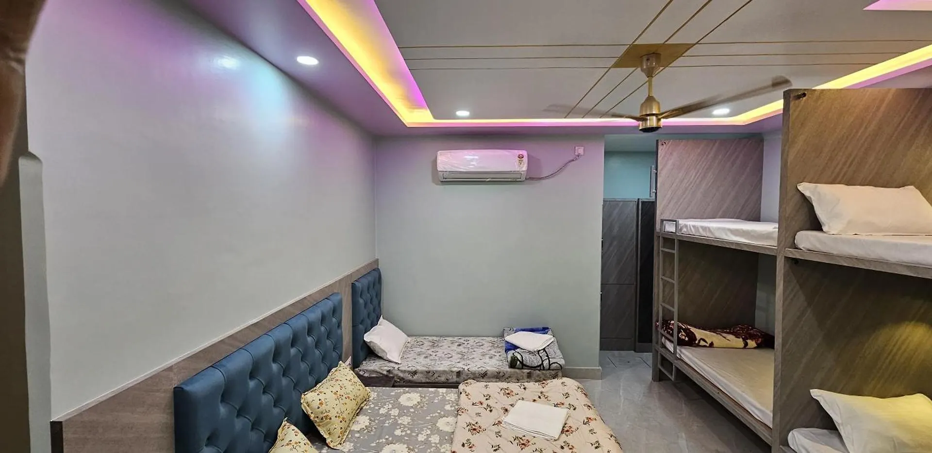Kashi Om Vilas Homestay Varanasi 0*,