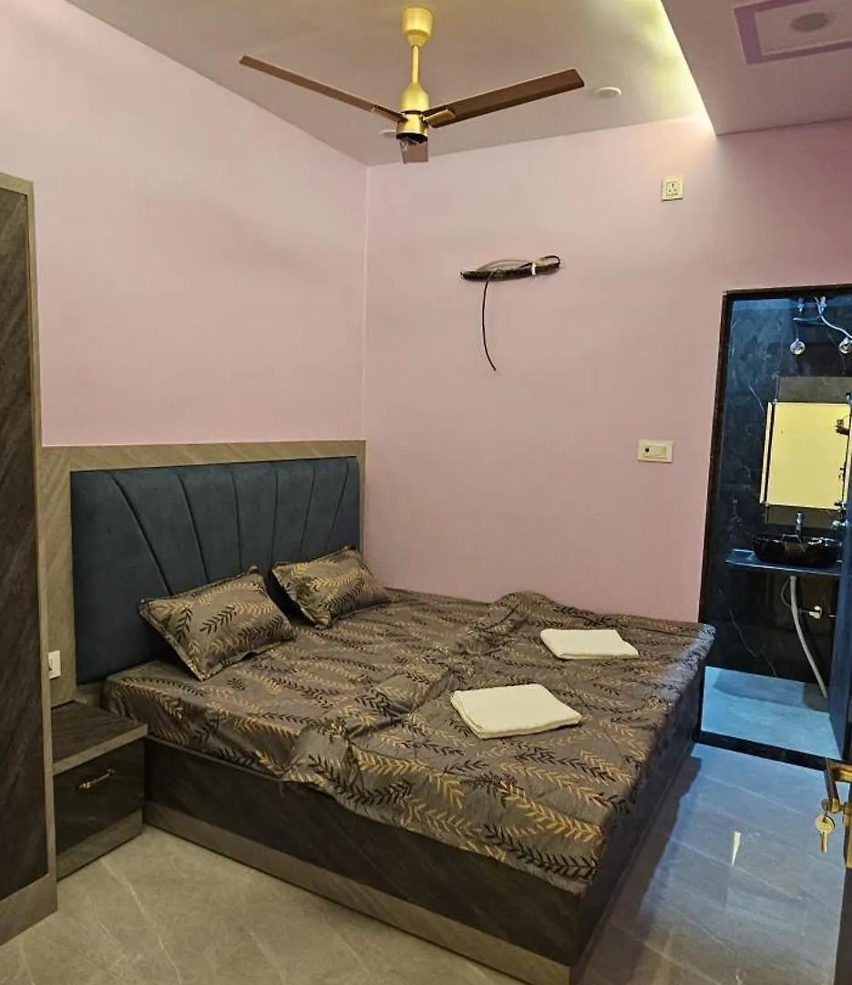 Guest house Kashi Om Vilas Homestay Varanasi