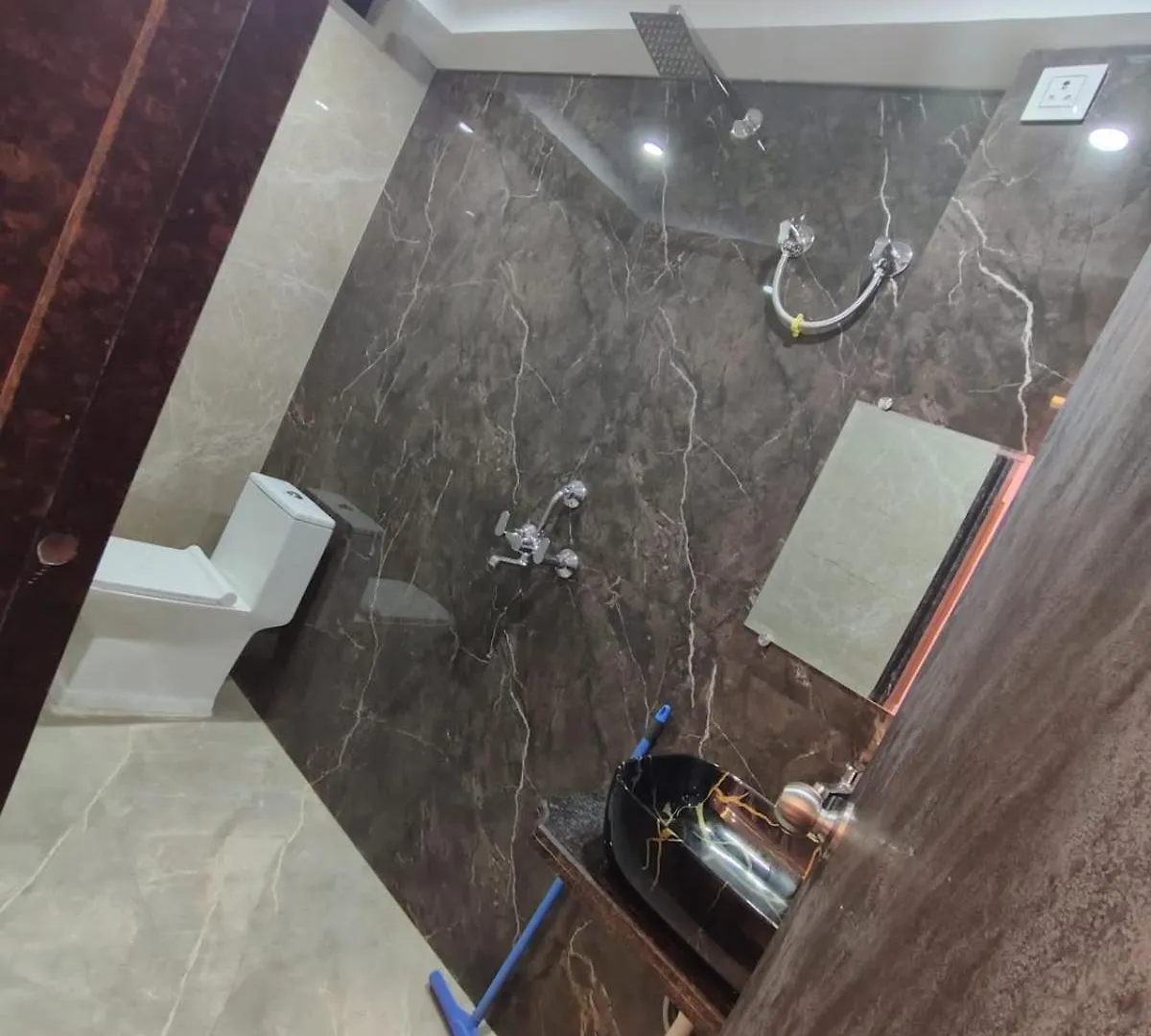 Kashi Om Vilas Homestay Varanasi Guest house